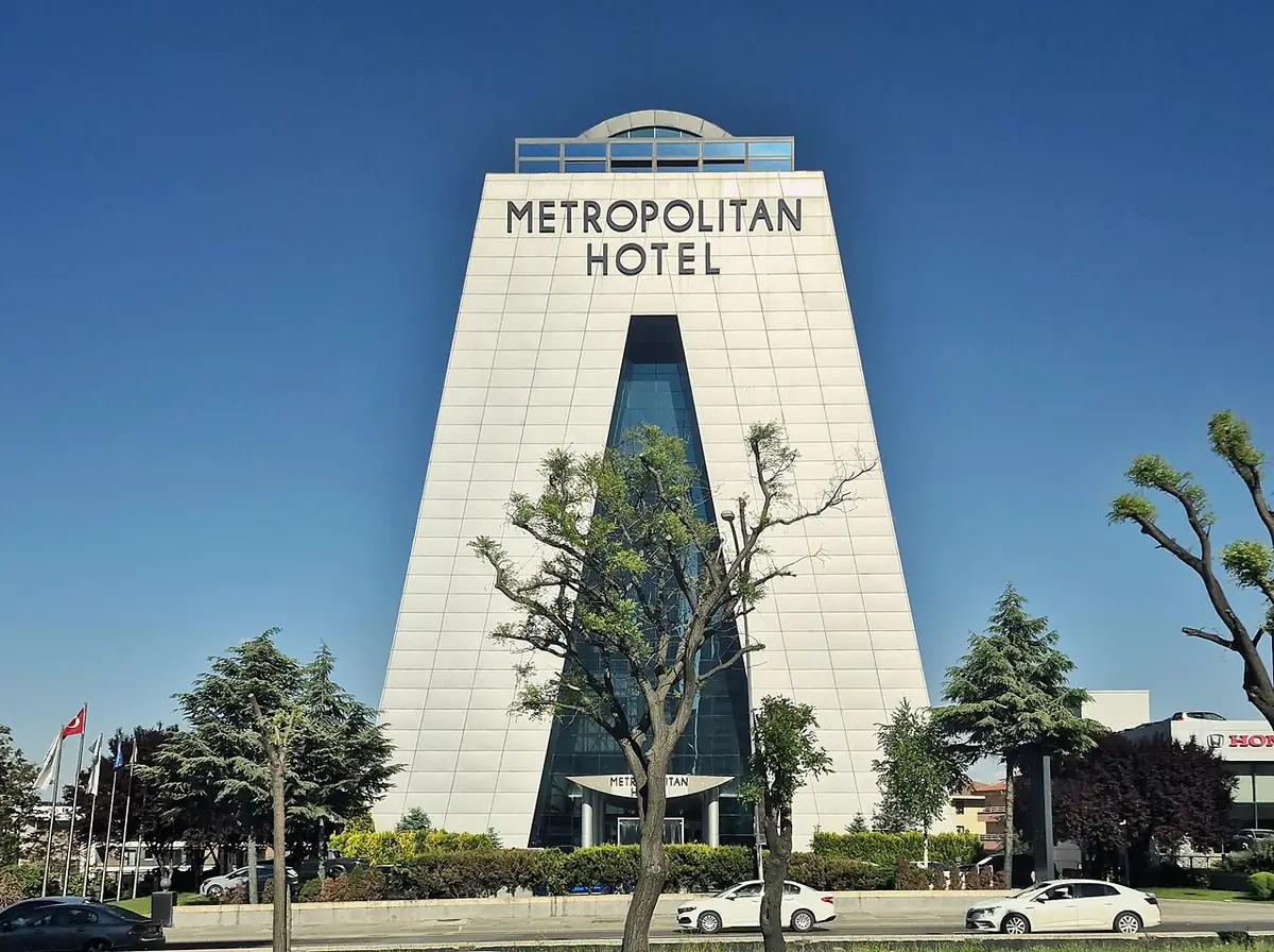 Le Metropolitan Hotel, immeuble triangulaire caractéristique d’Ankara