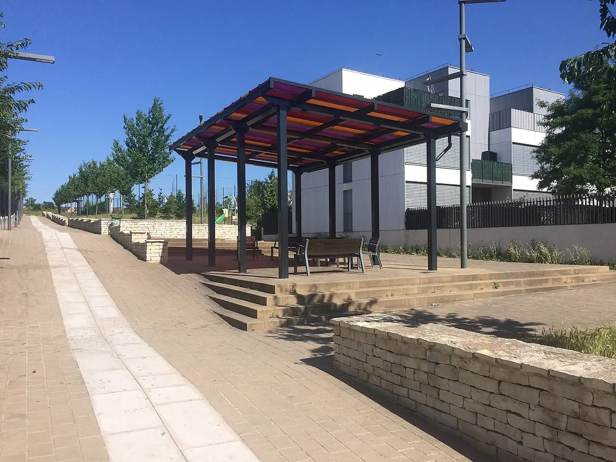 L’esplanade aménagée au bord de l’Yonne à Auxerre