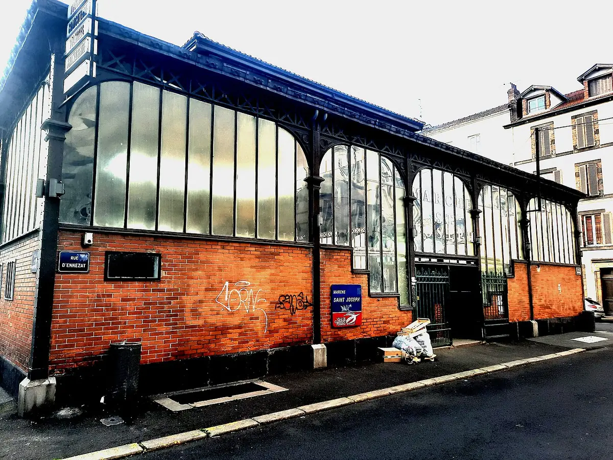 Le marché Saint-Joseph, une halle du centre-ville de Clermont-Ferrand