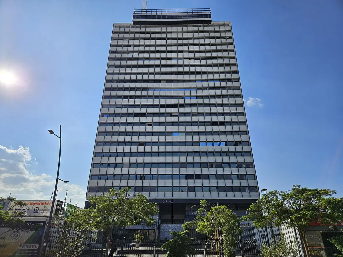 Le Condominio Guadalajara, immeuble à la façade moderne