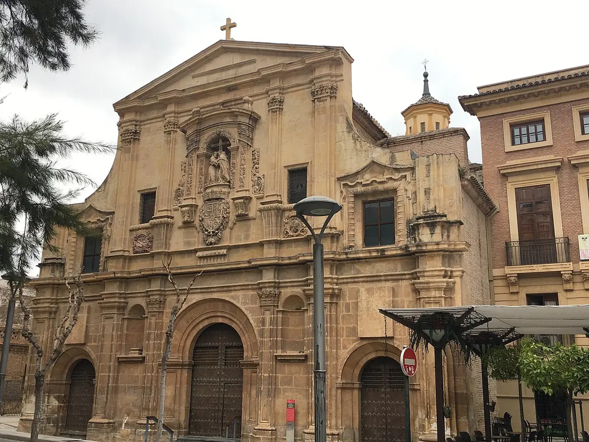 L’Arco de Santo Domingo, arche de pierre au cœur de Murcie