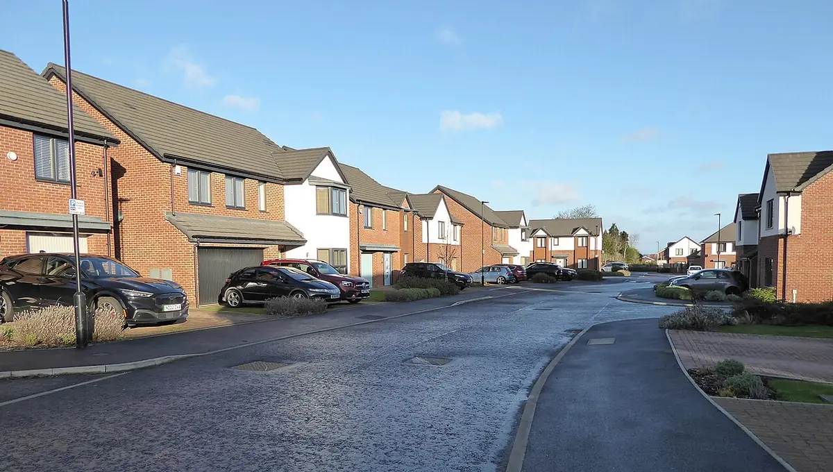 Un lotissement de maisons en brique à Kenton Bank Heath