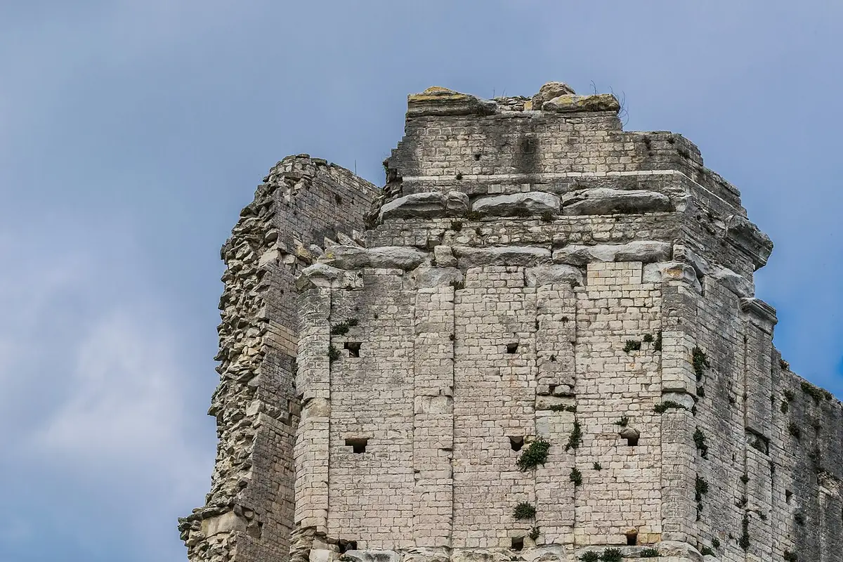 La Tour Magne, tour romaine dominant Nîmes