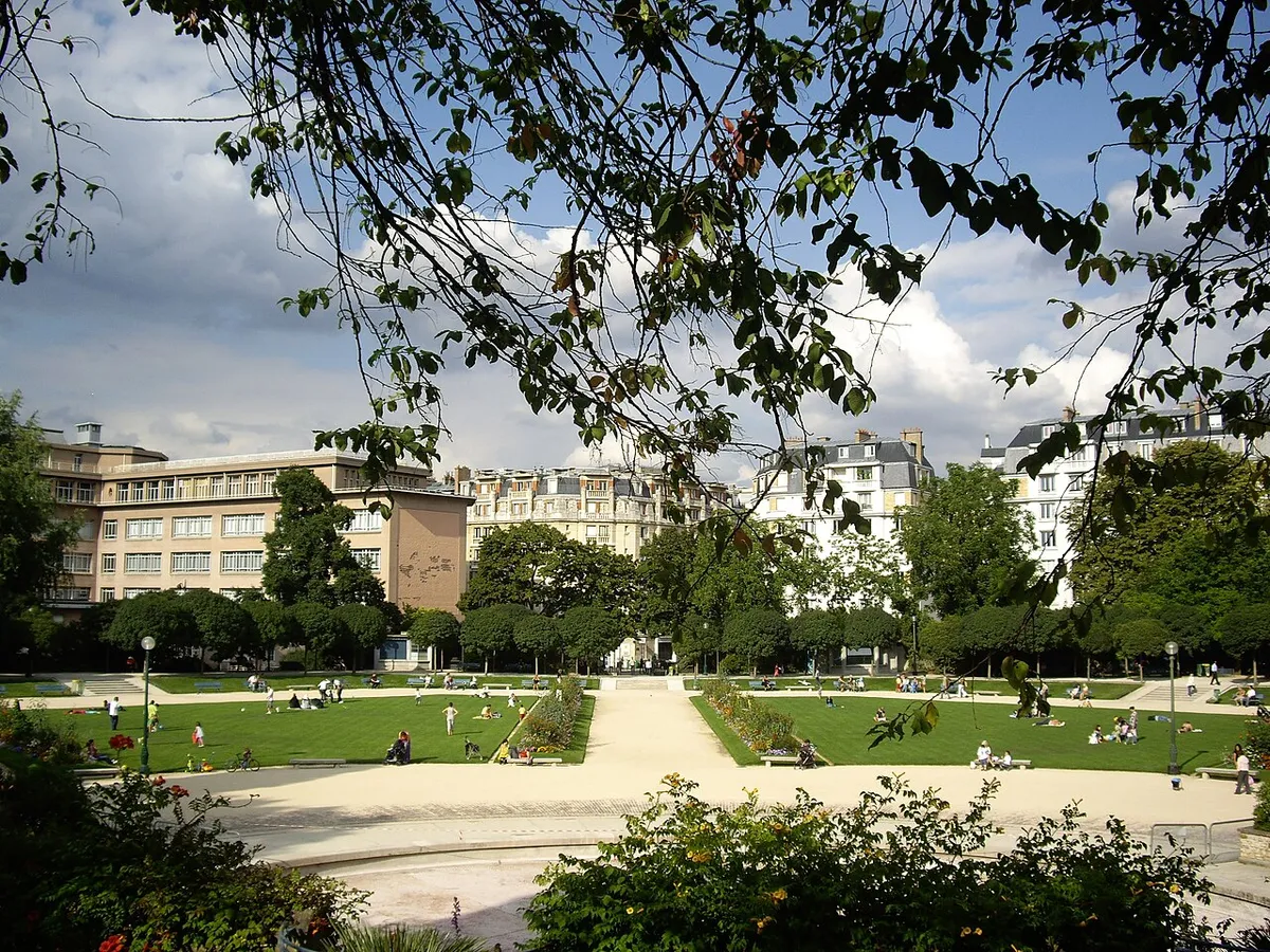 Square Saint-Lambert, Paris 15e