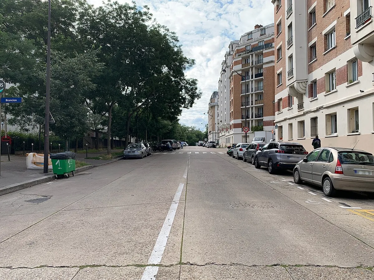 Avenue Albert Bartholomé, Paris.