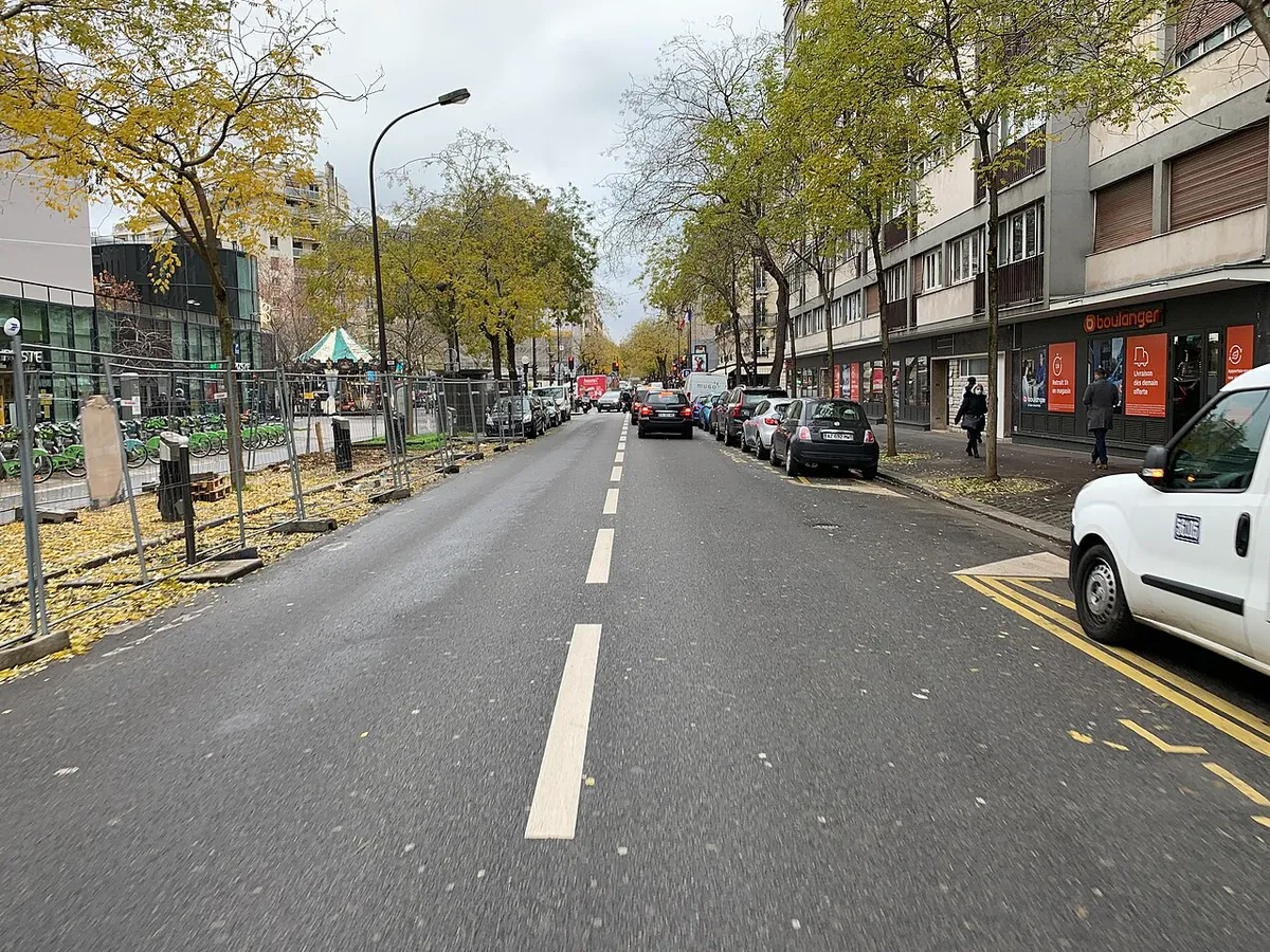Avenue Émile Zola, Paris.