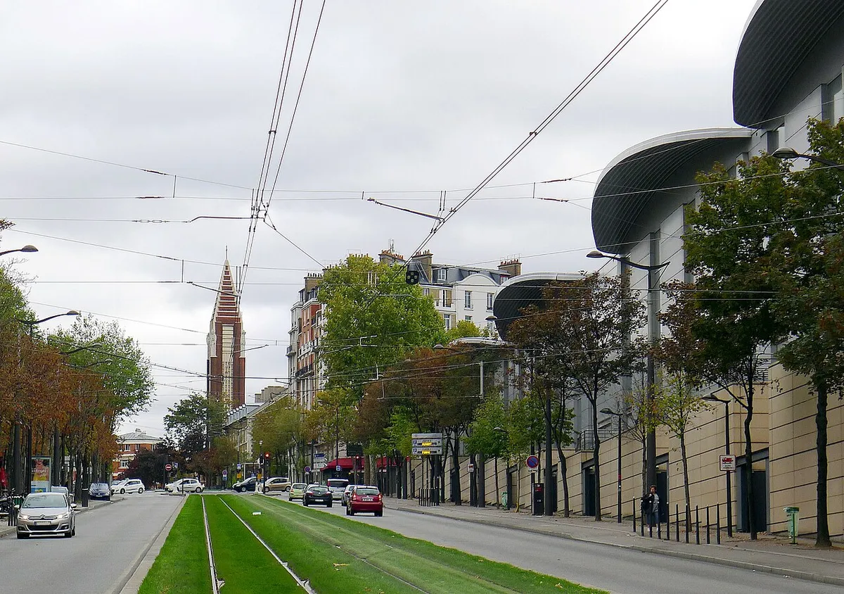 Boulevard Lefebvre et ligne T3 - Paris XV