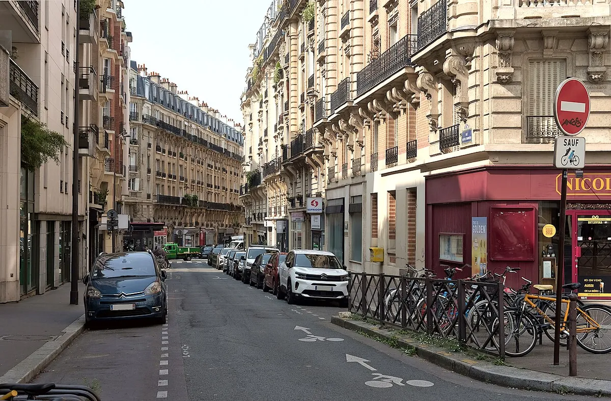 Rue Auguste-Chabrières