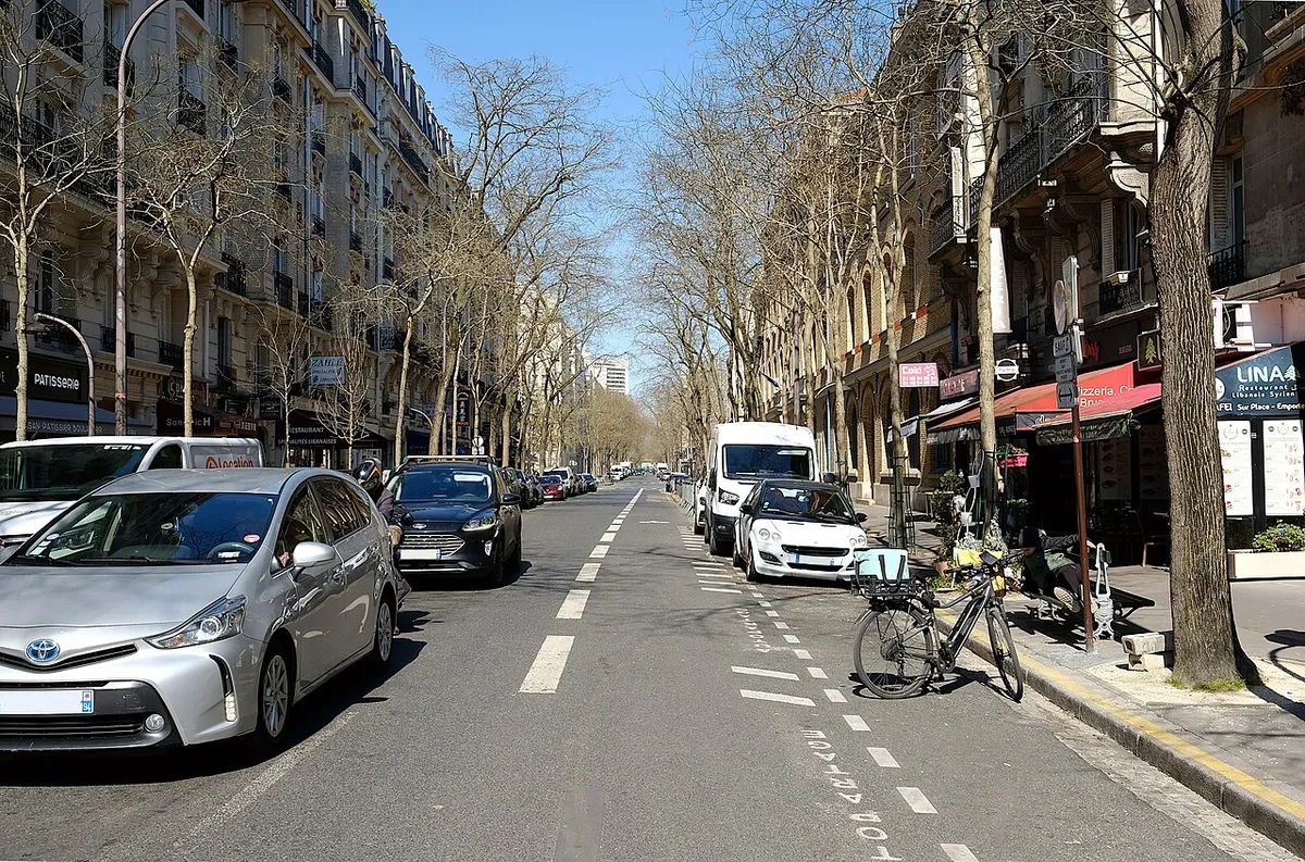 La rue Balard, dans le 15e arrondissement de Paris