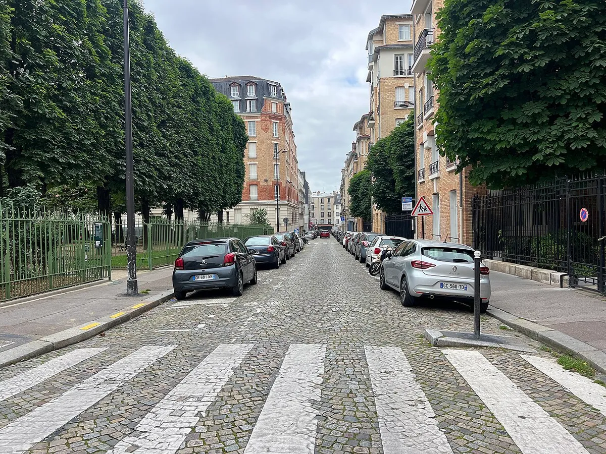 Rue Bargue, Paris.