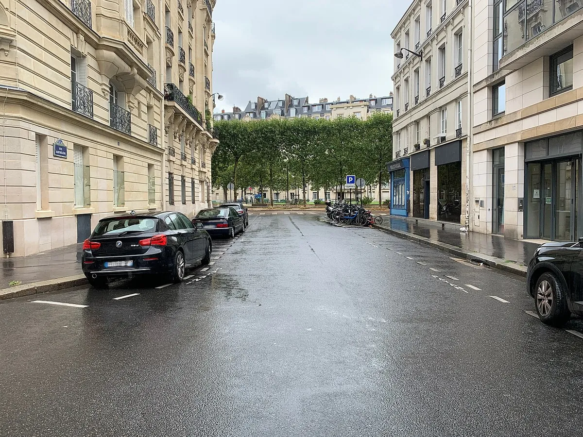 Rue Barthélemy, Paris.