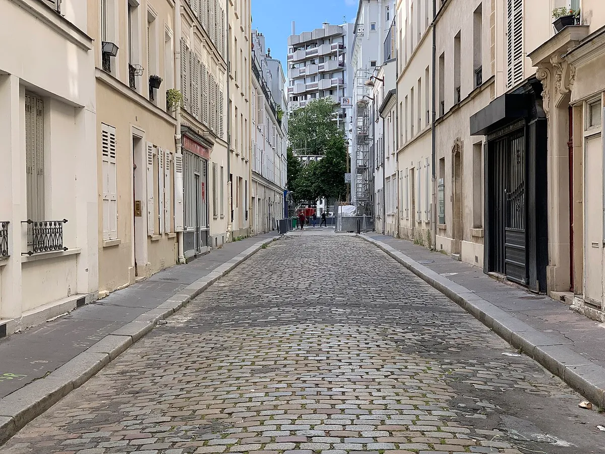 Rue Clouet, Paris.