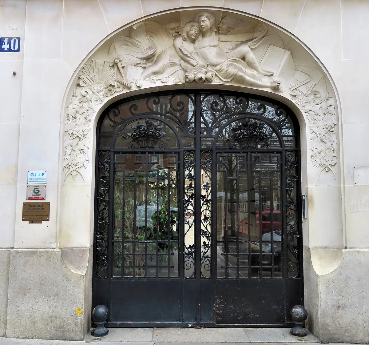 porte 40 rue de Cronstadt