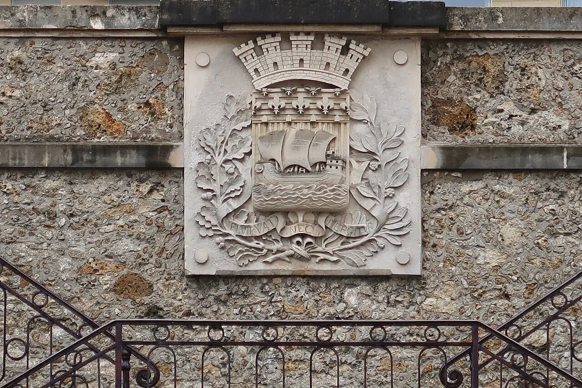 Réservoir de Grenelle, 125 rue de l'Abbé-Groult (Paris, 15e).