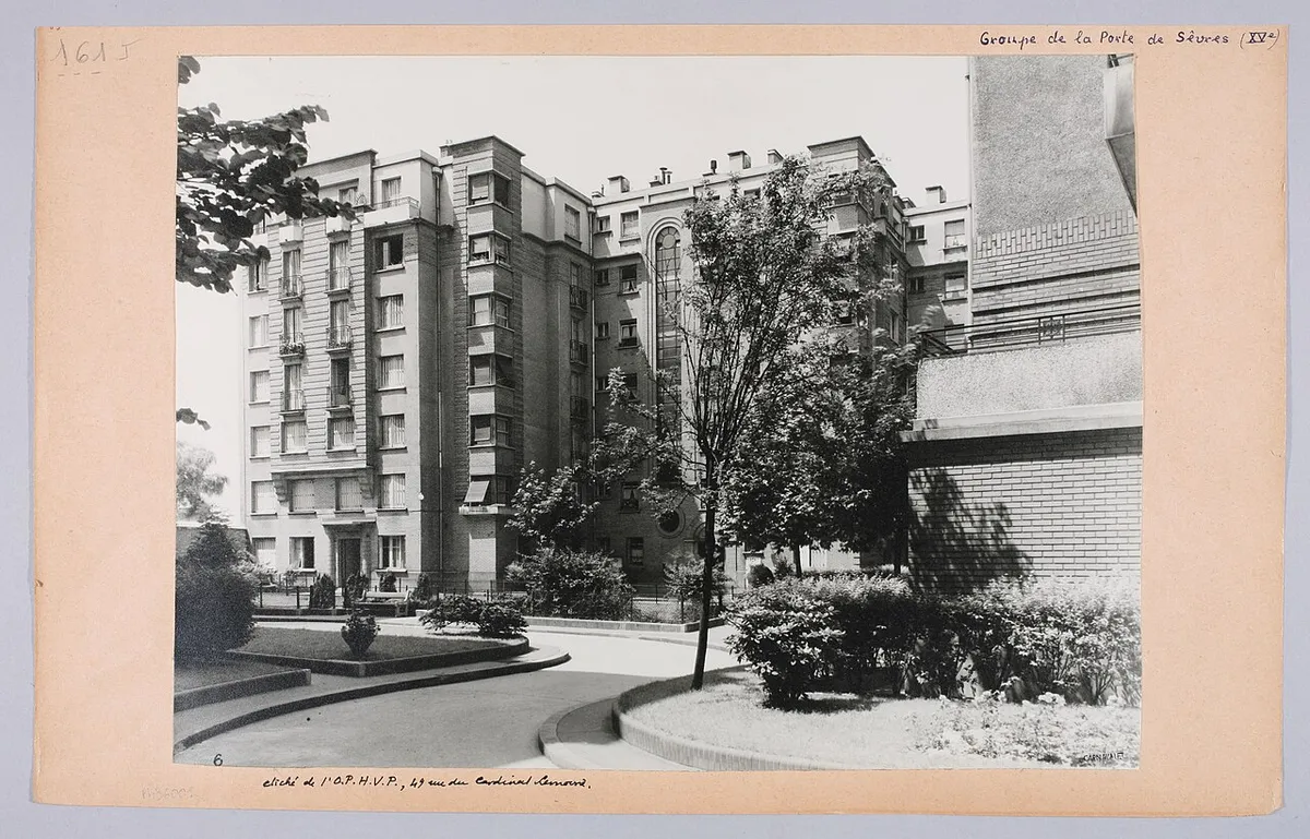 Rue de Sèvres, Paris 15e
