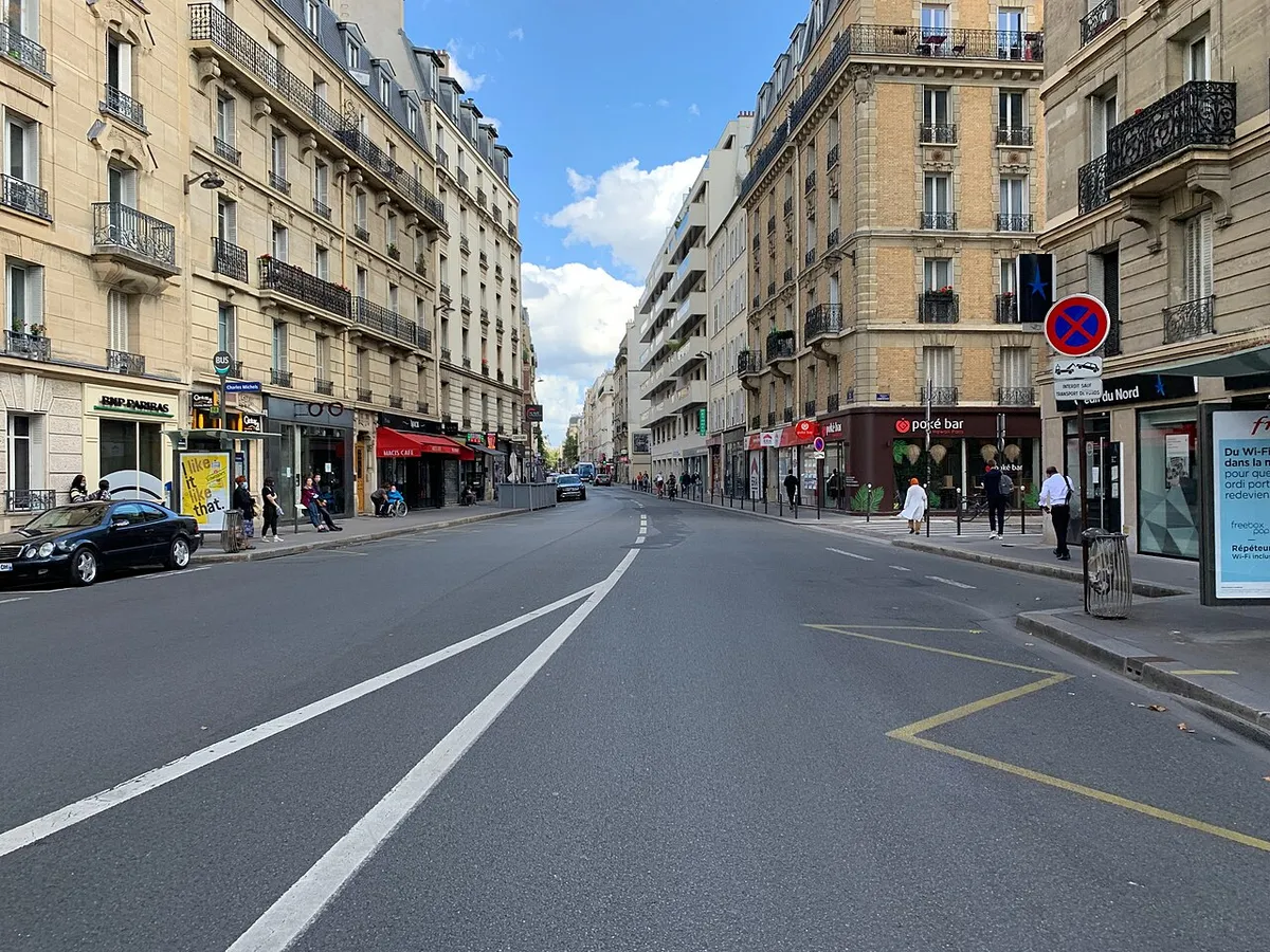Rue des Entrepreneurs, Paris.