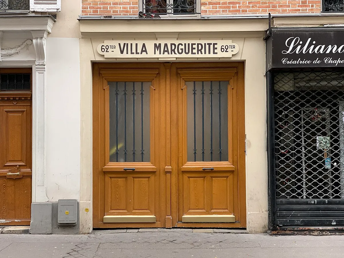 Villa Marguerite, rue des Entrepreneurs, Paris.