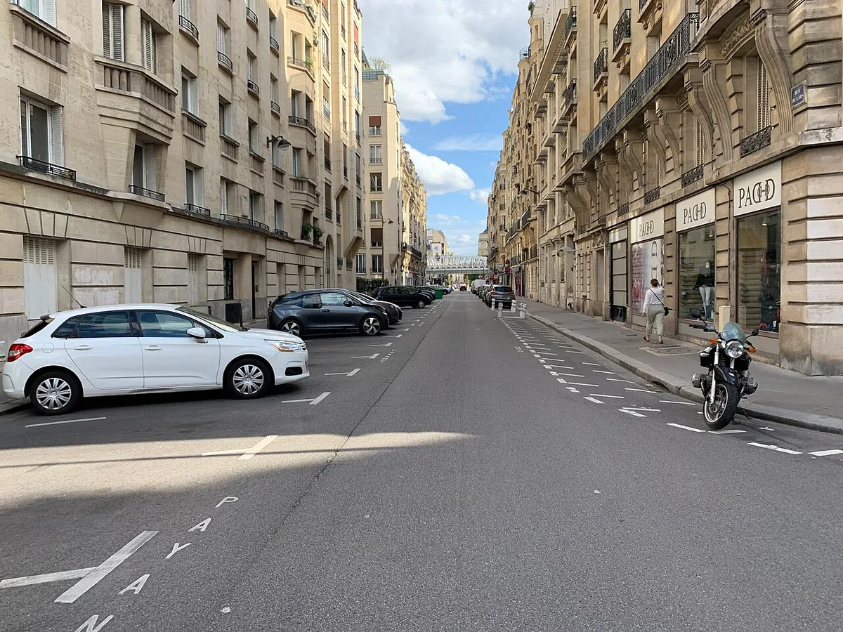 Rue du Laos, Paris.