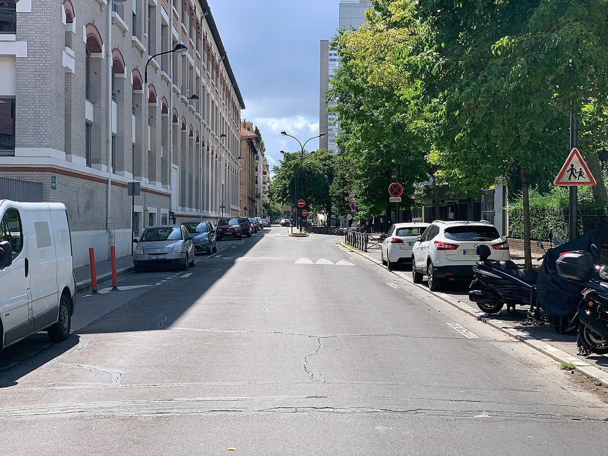Rue Émeriau, Paris.