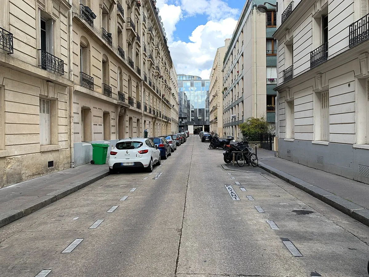 Rue Frédéric Magisson, Paris.