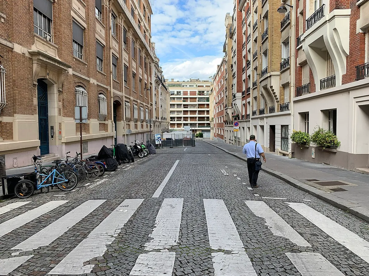 Rue Jobbé Duval, Paris.