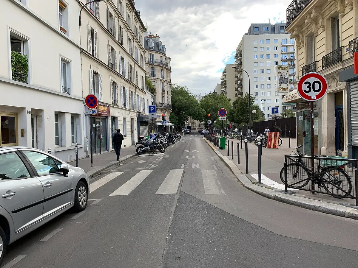 Rue Mademoiselle, Paris.