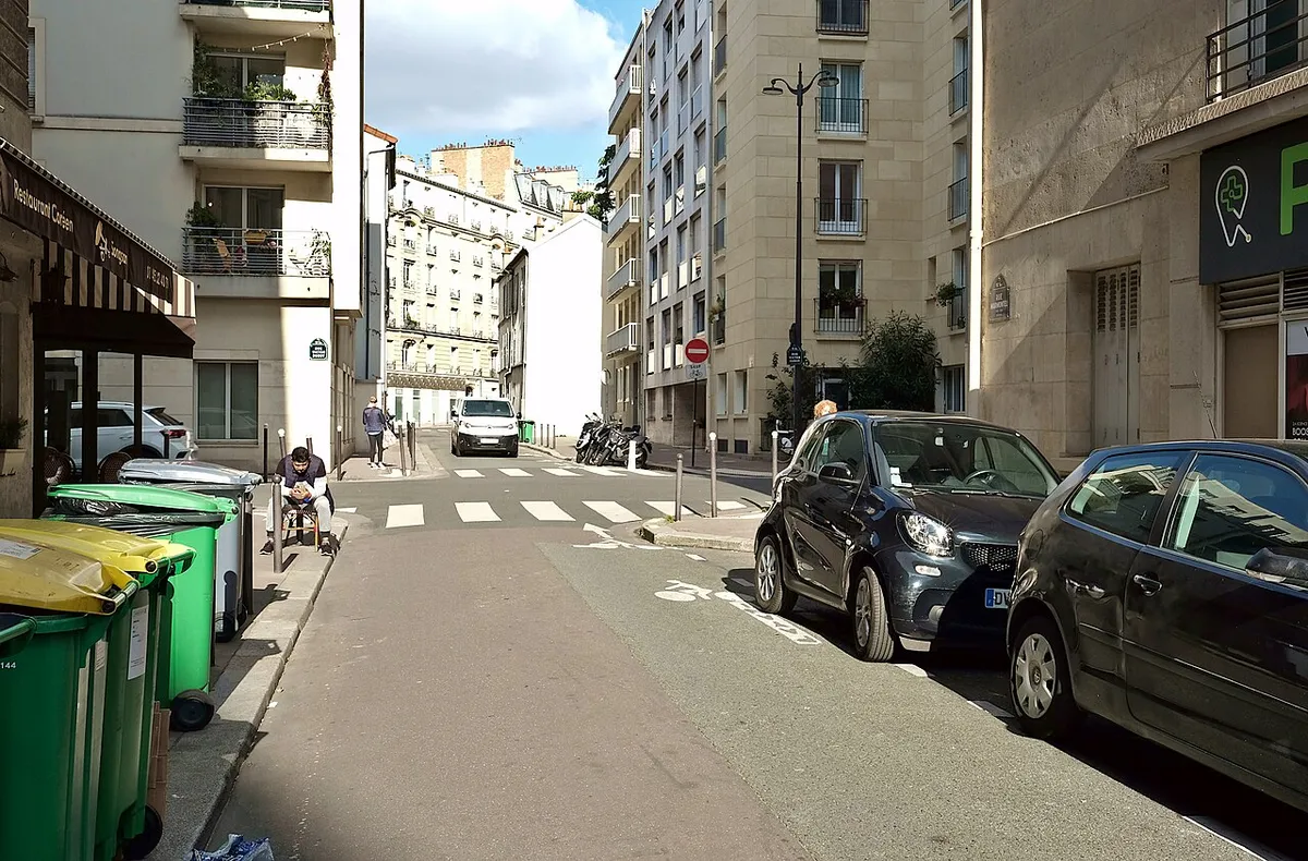 Rue Marmontel (vue de la rue de la Convention)
