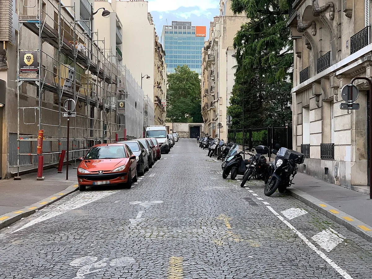 Rue Olier, Paris.