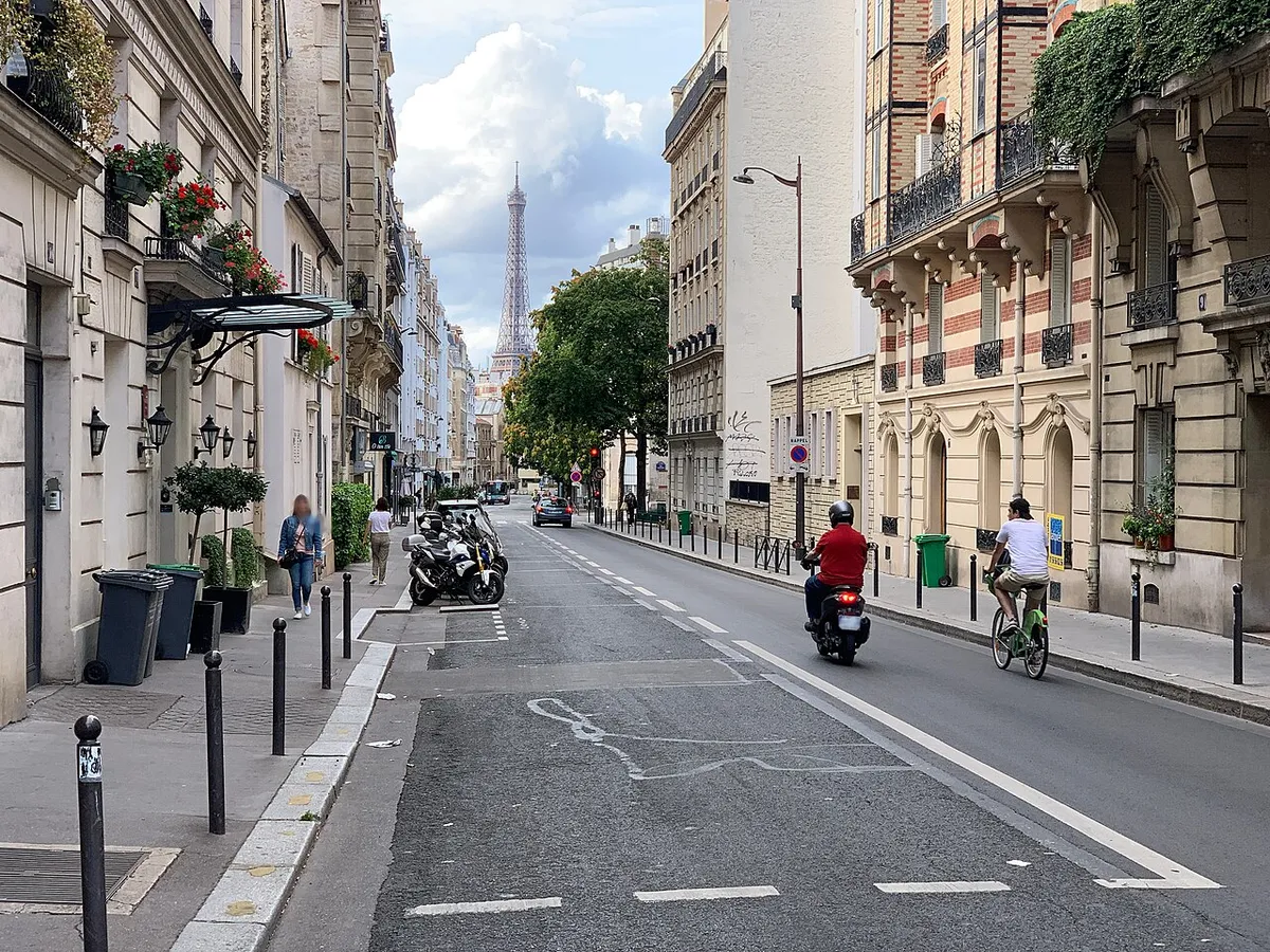 Rue Pétel, Paris.