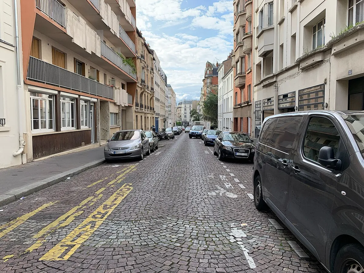 Rue Robert Lindet, Paris.