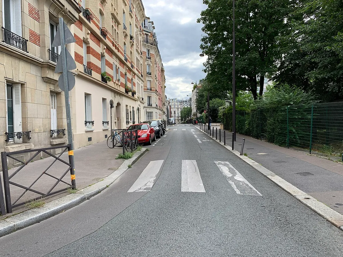 Rue Vaugelas, Paris.