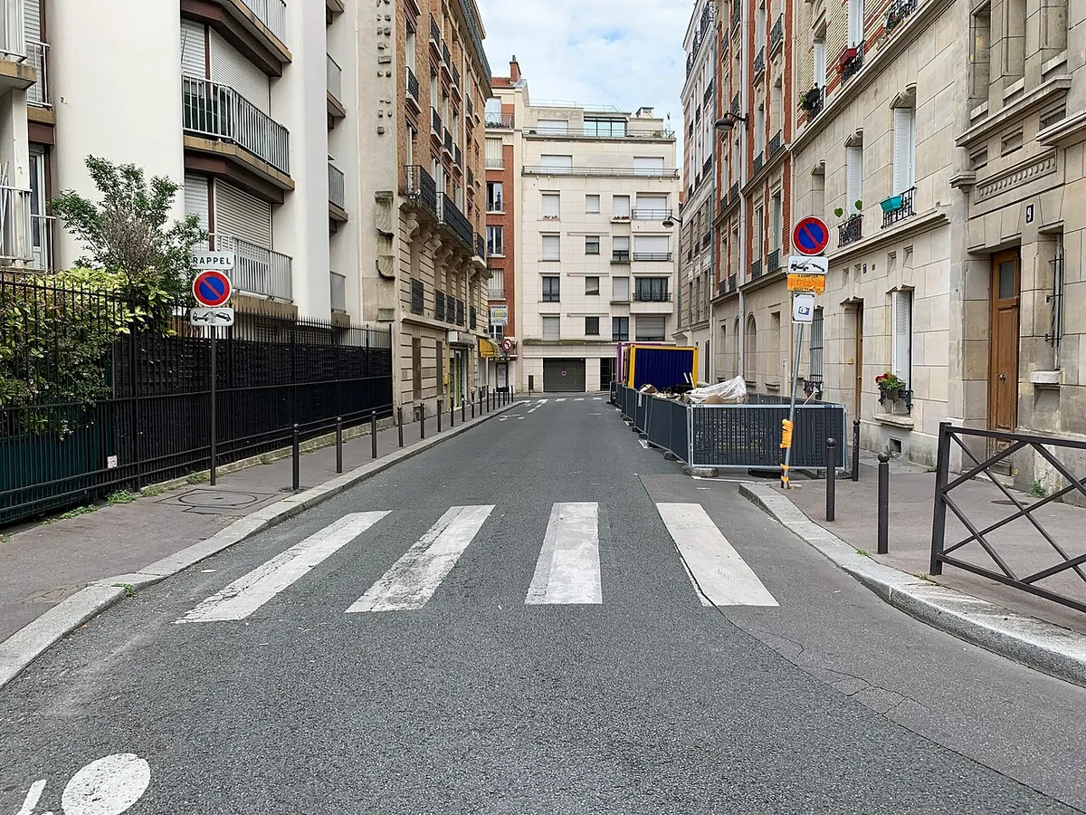 Rue Vaugelas, Paris.