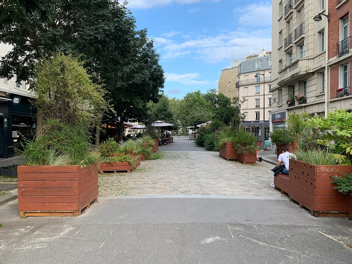 La rue Léon Séché, à Paris 15e