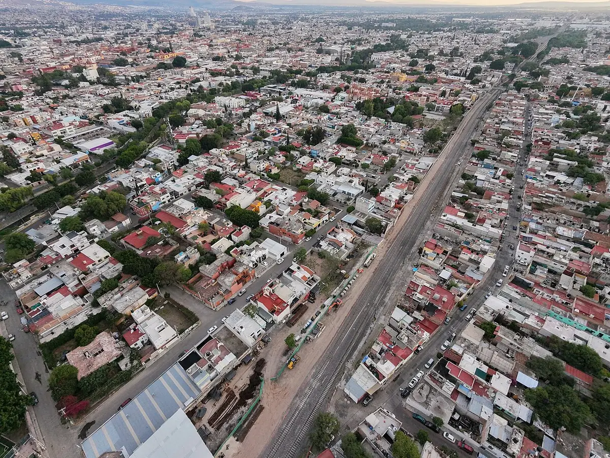 Vue aérienne des toits d’un quartier résidentiel de Querétaro